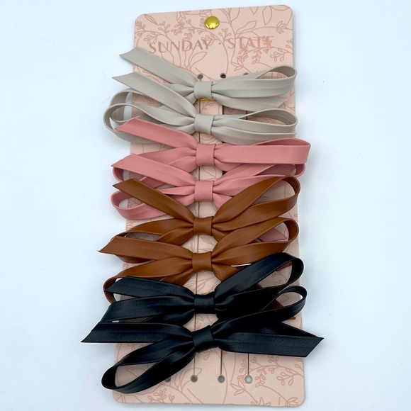 8 Faux Leather Bow Hair Clips NWT - Picture 1 of 3